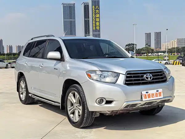 Toyota Highlander 2010