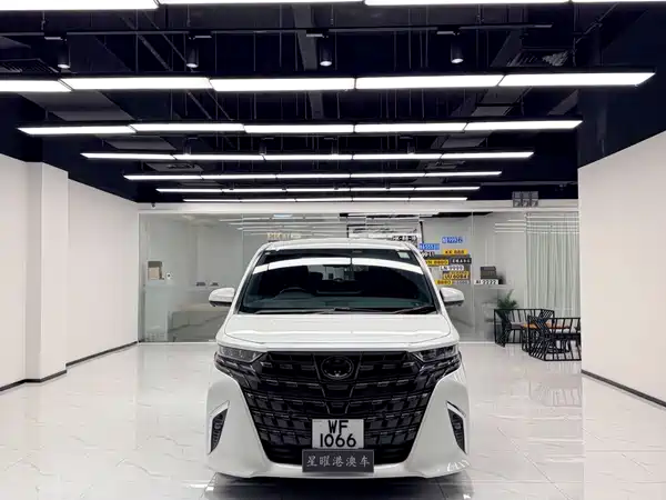 Toyota Alphard 2024