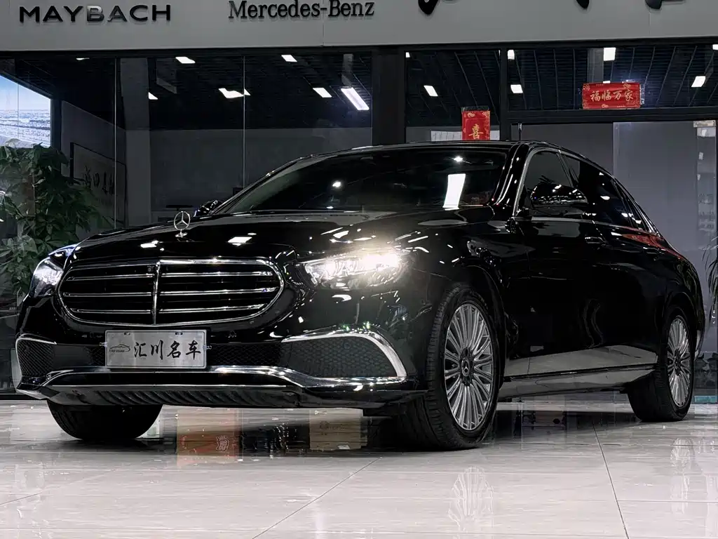Mercedes-Benz E-Class 2023 — фото 1