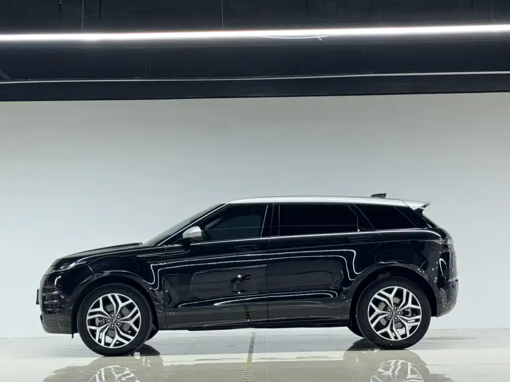 Land Rover Evoque 2022 — фото 3