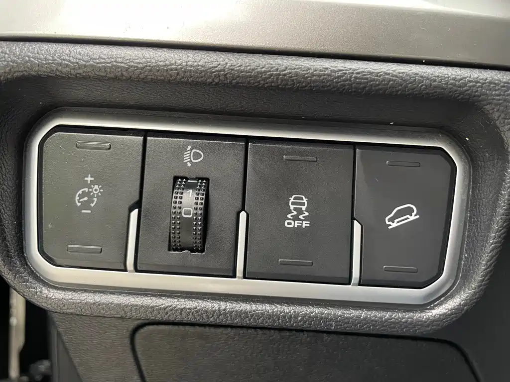 Haval H6 2023 — фото 12