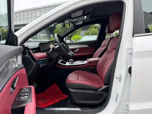 Jetour X70 PLUS 2023