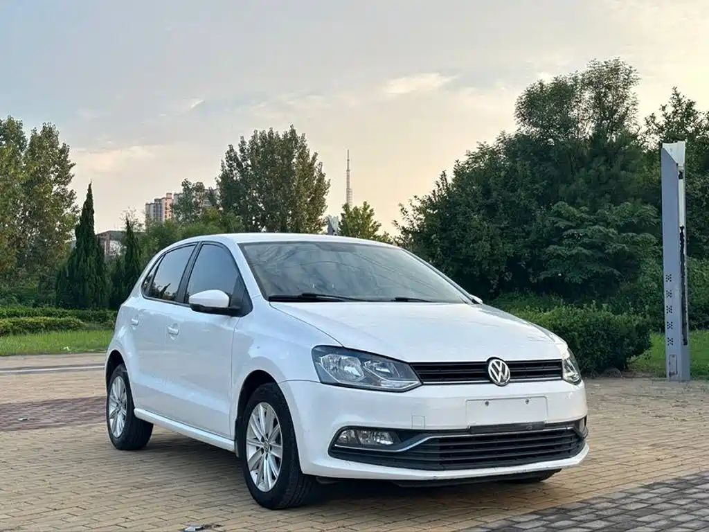 Volkswagen Polo 2016