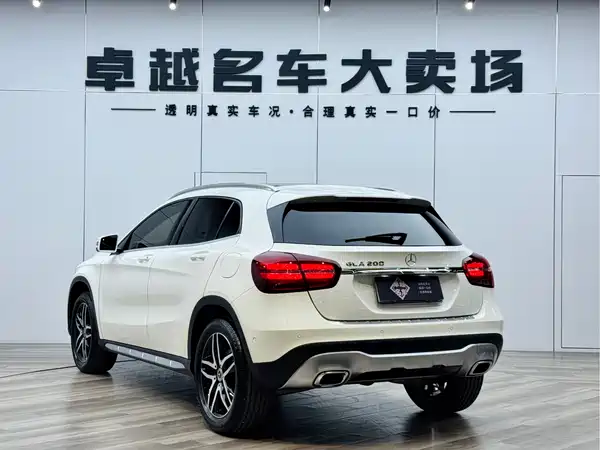 Mercedes-Benz GLA 2017