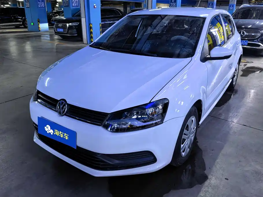 Volkswagen Polo 2017 — фото 1