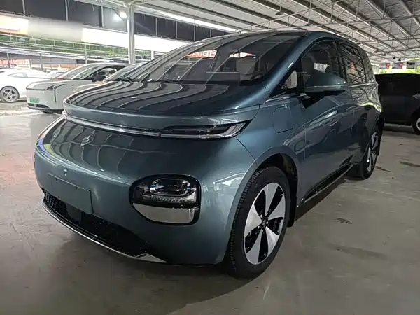 Baojun Yunduo 2023