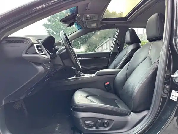 Toyota Camry 2022