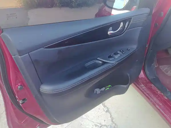 Nissan Tiida 2019
