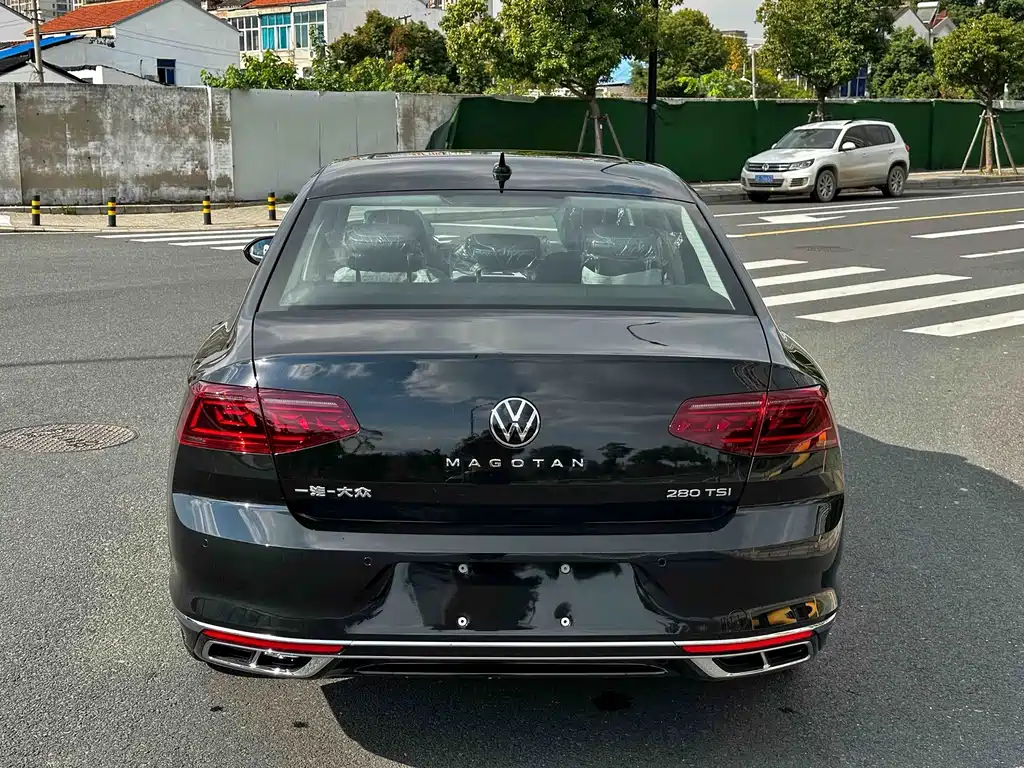 Volkswagen Magotan 2026