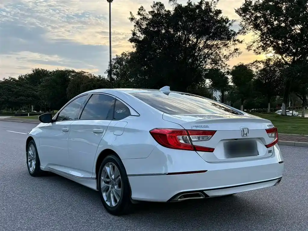 Honda Accord 2021 — фото 5
