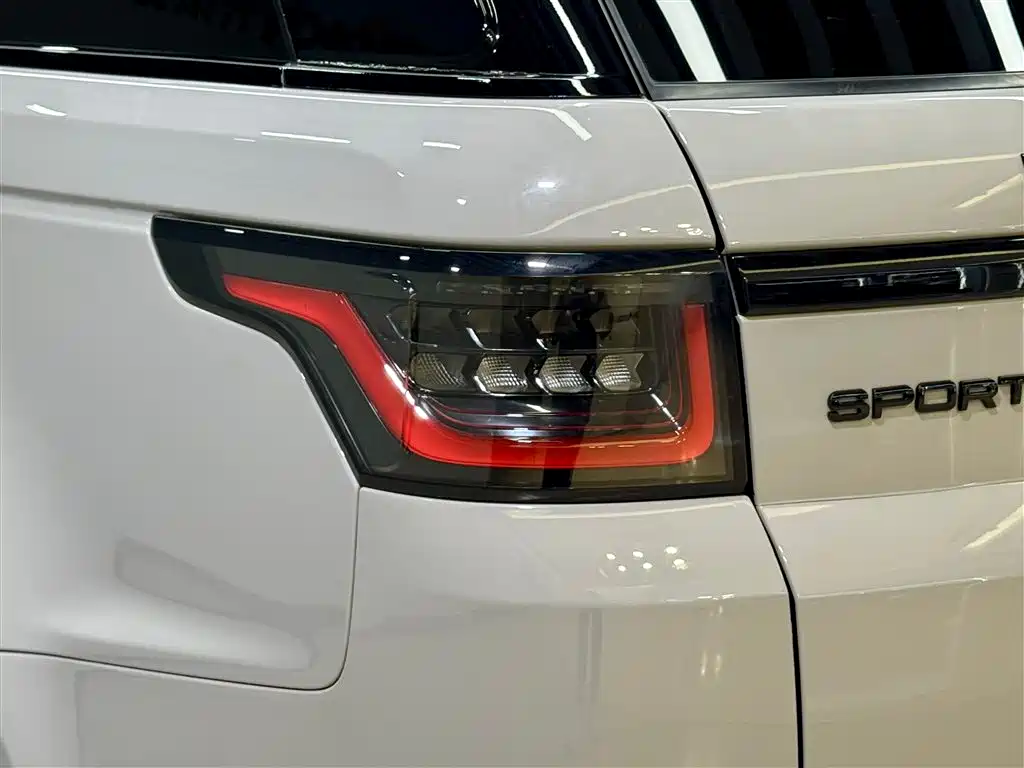 Land Rover Range Rover Sport 2019 — фото 9