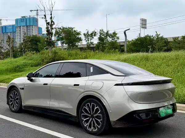 Zeekr 007 2024