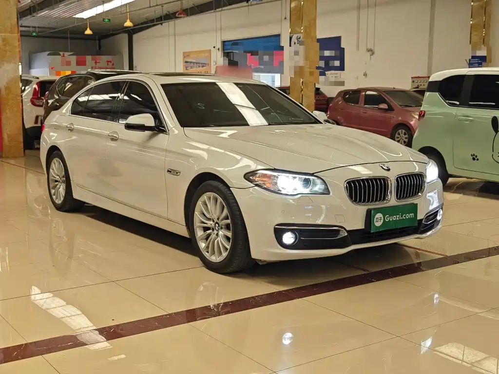 BMW 5 Series 2016 — фото 4