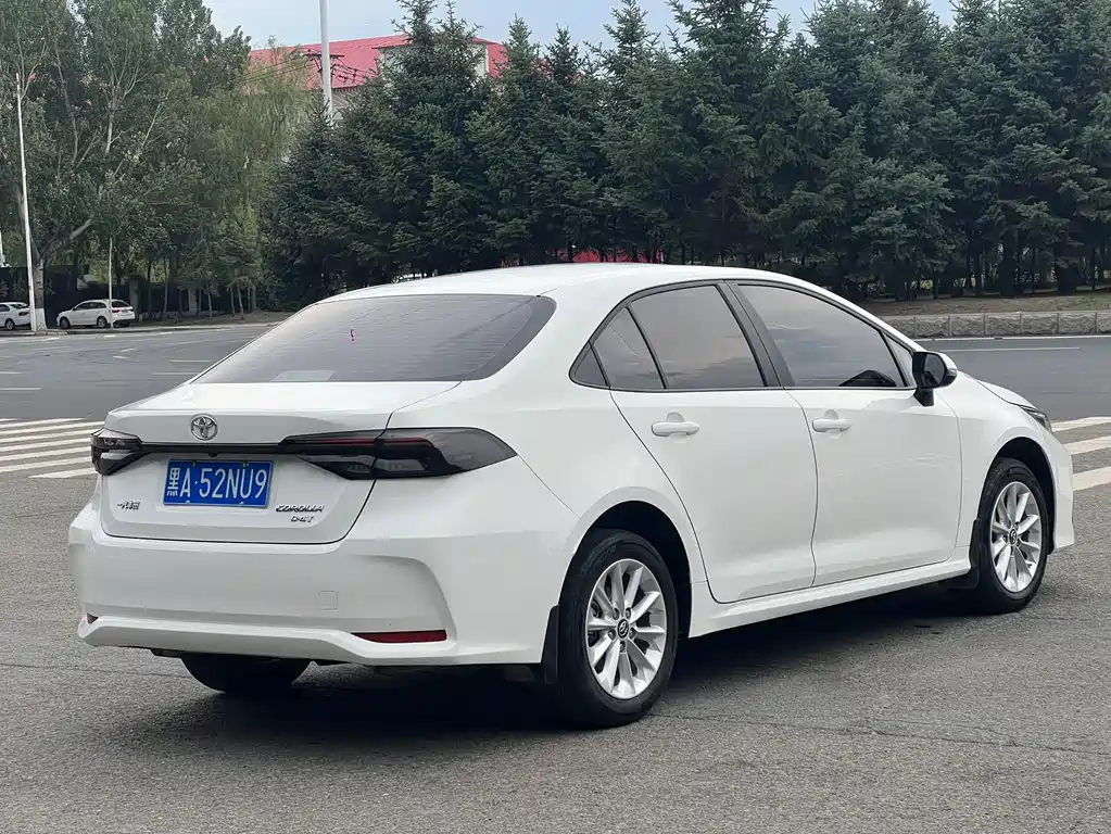 Toyota Corolla 2021 — фото 12