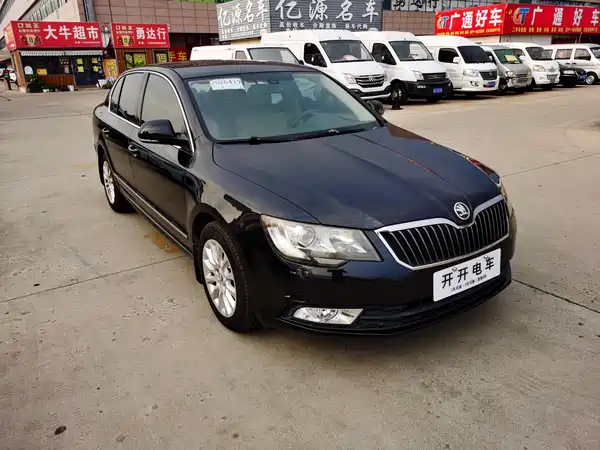 Skoda Superb 2014