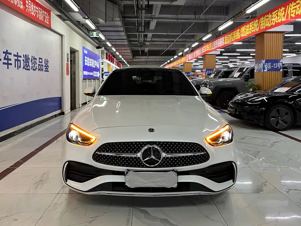 Mercedes-Benz C-Class 2023 — фото 1