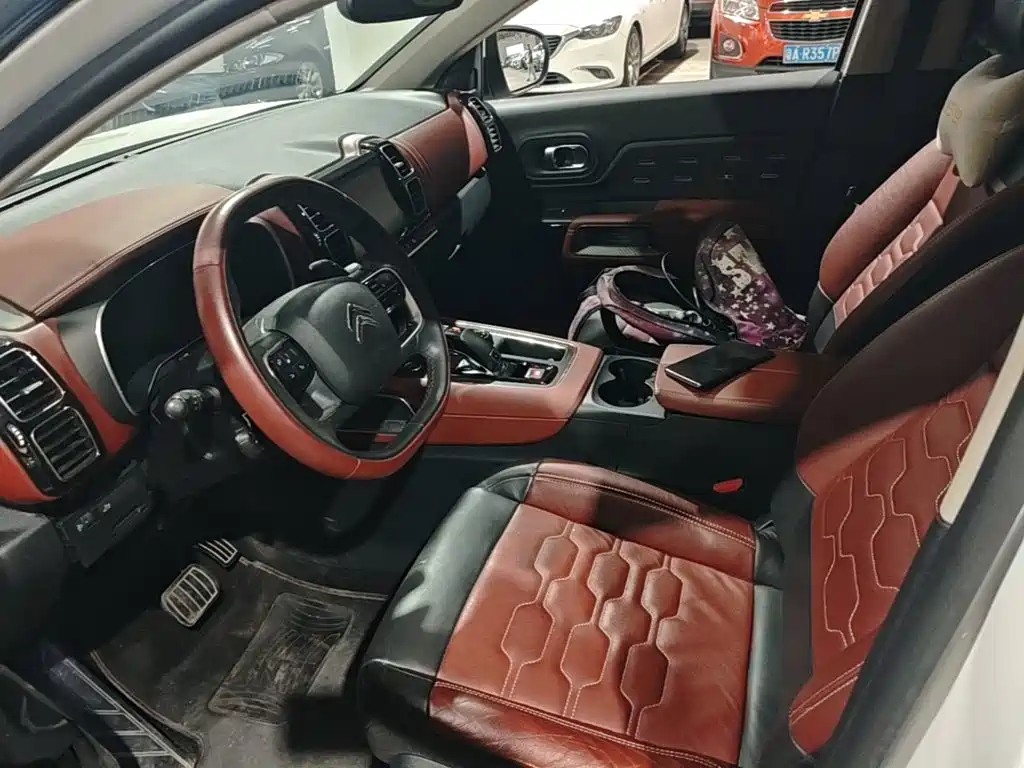 Citroën C5 Aircross 2018 — фото 15