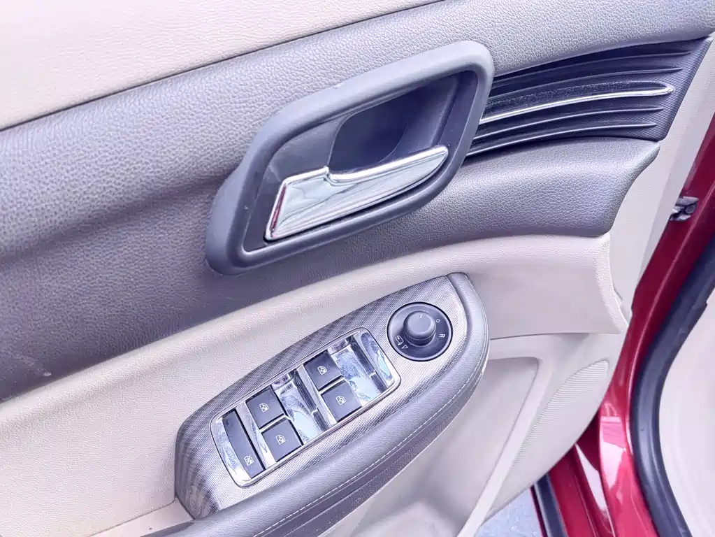 Chevrolet Malibu 2014 — фото 19