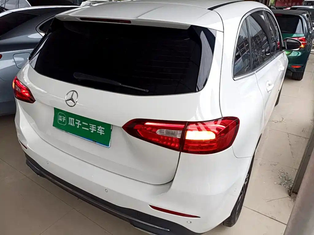 Mercedes-Benz B-Class 2022