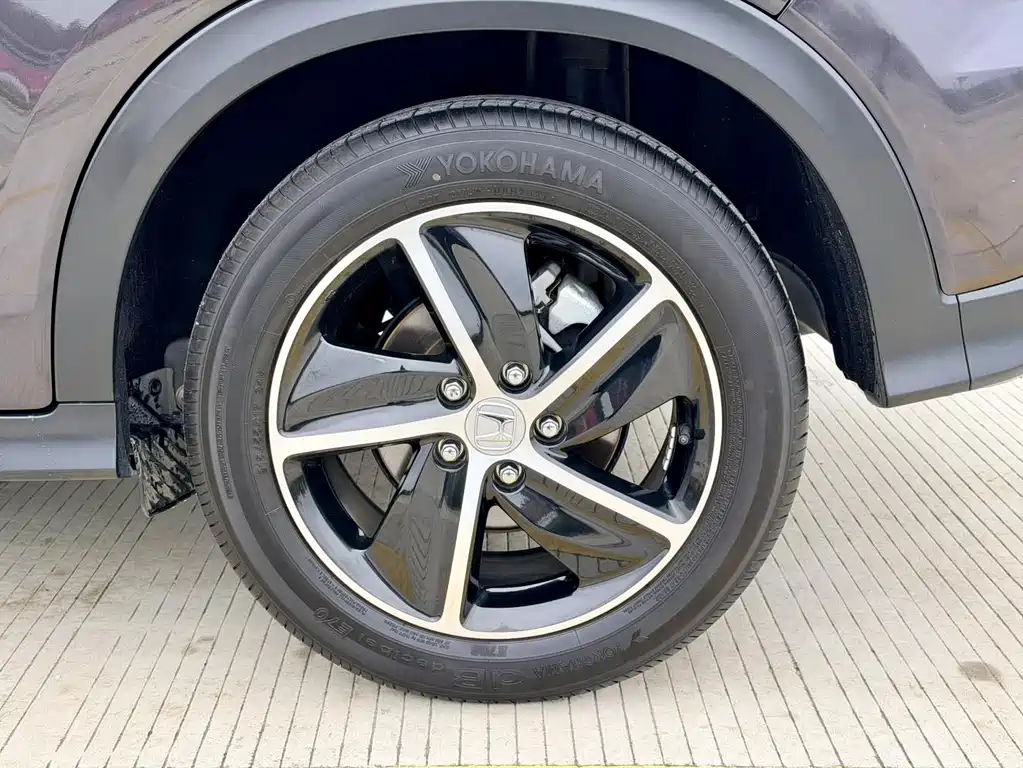 Honda Vezel 2021 — фото 19