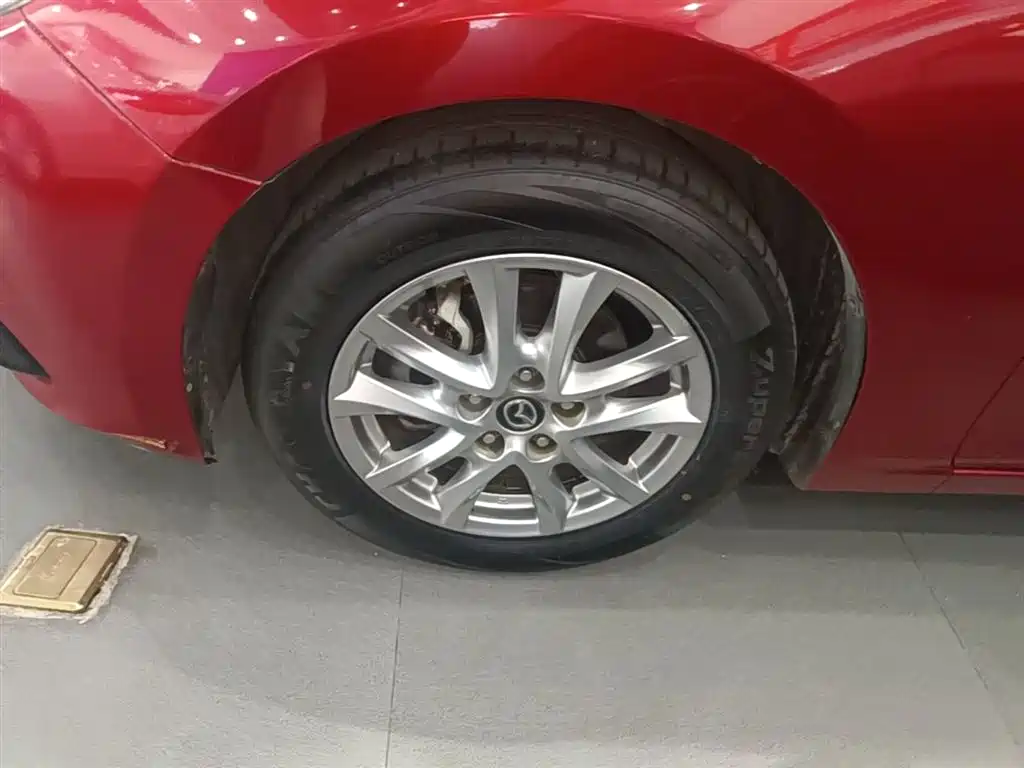 Mazda 3 Axela 2015 — фото 23