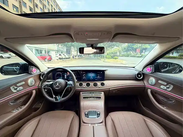 Mercedes-Benz E-Class 2023
