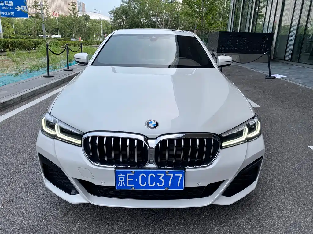 BMW 5 Series 2024