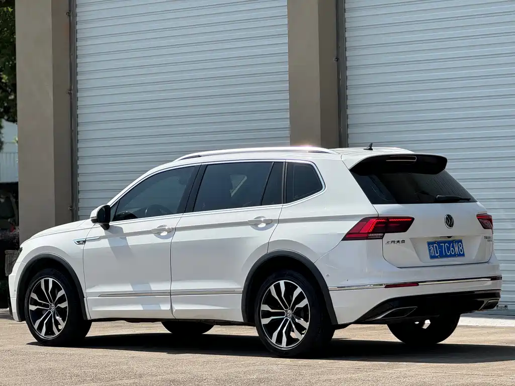 Volkswagen Tiguan L 2019 — фото 4