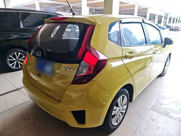 Honda Fit 2017