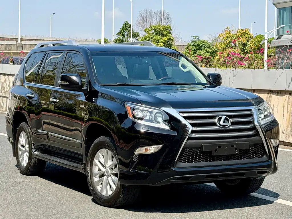 Lexus GX 2019 — фото 3