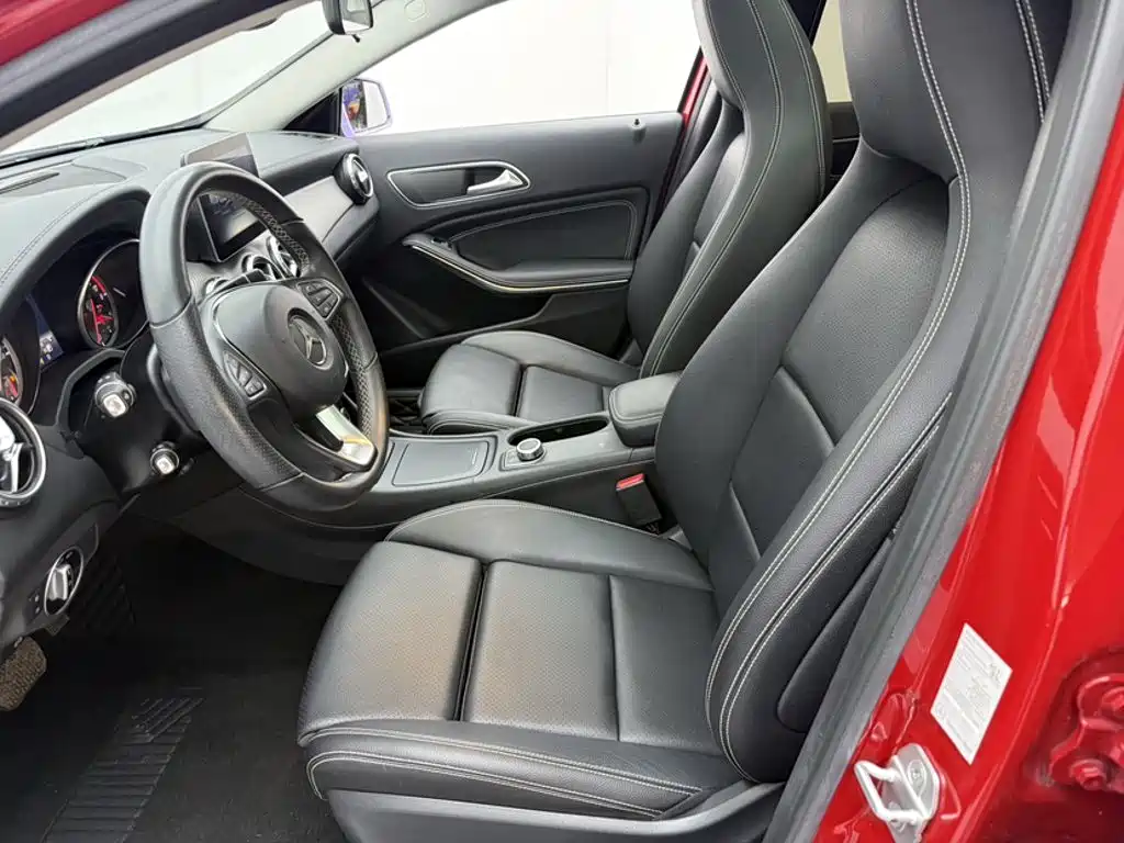 Mercedes-Benz GLA 2017 — фото 20