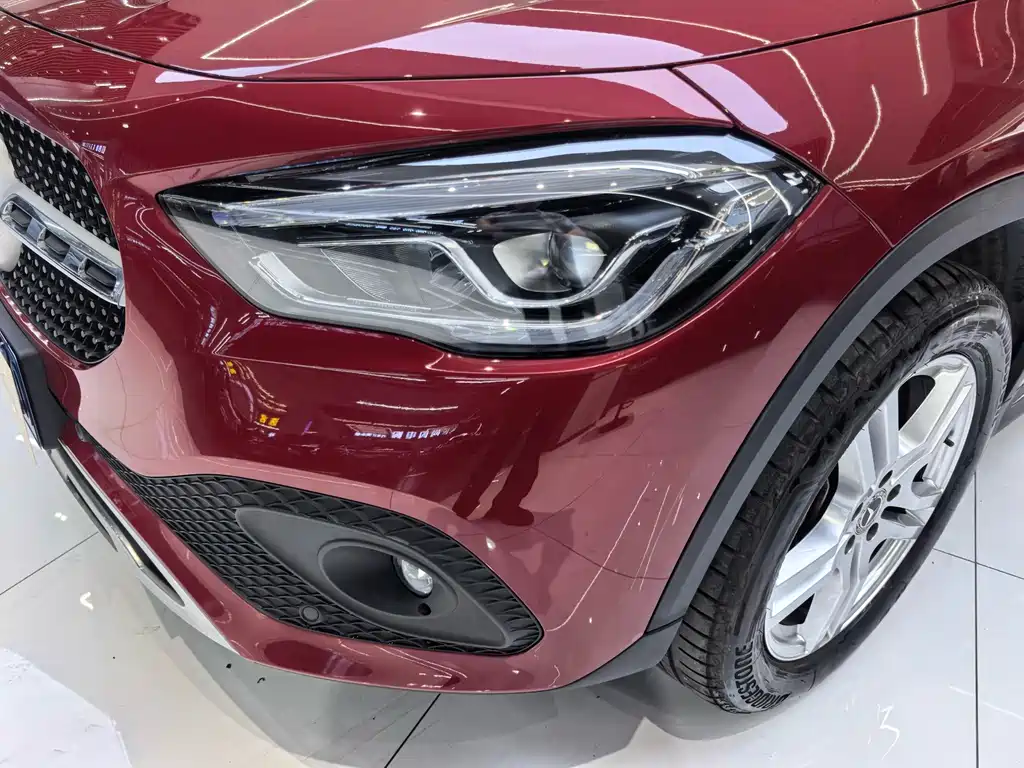 Mercedes-Benz GLA 2023 — фото 4