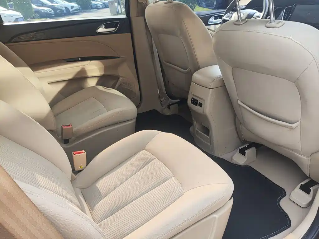 Baojun 730 2021 — фото 13