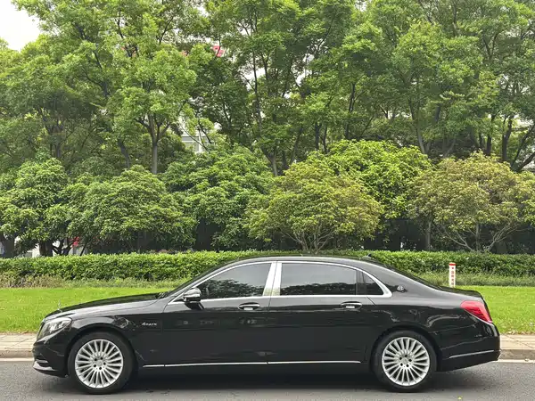 Mercedes-Benz Maybach S-Class 2015