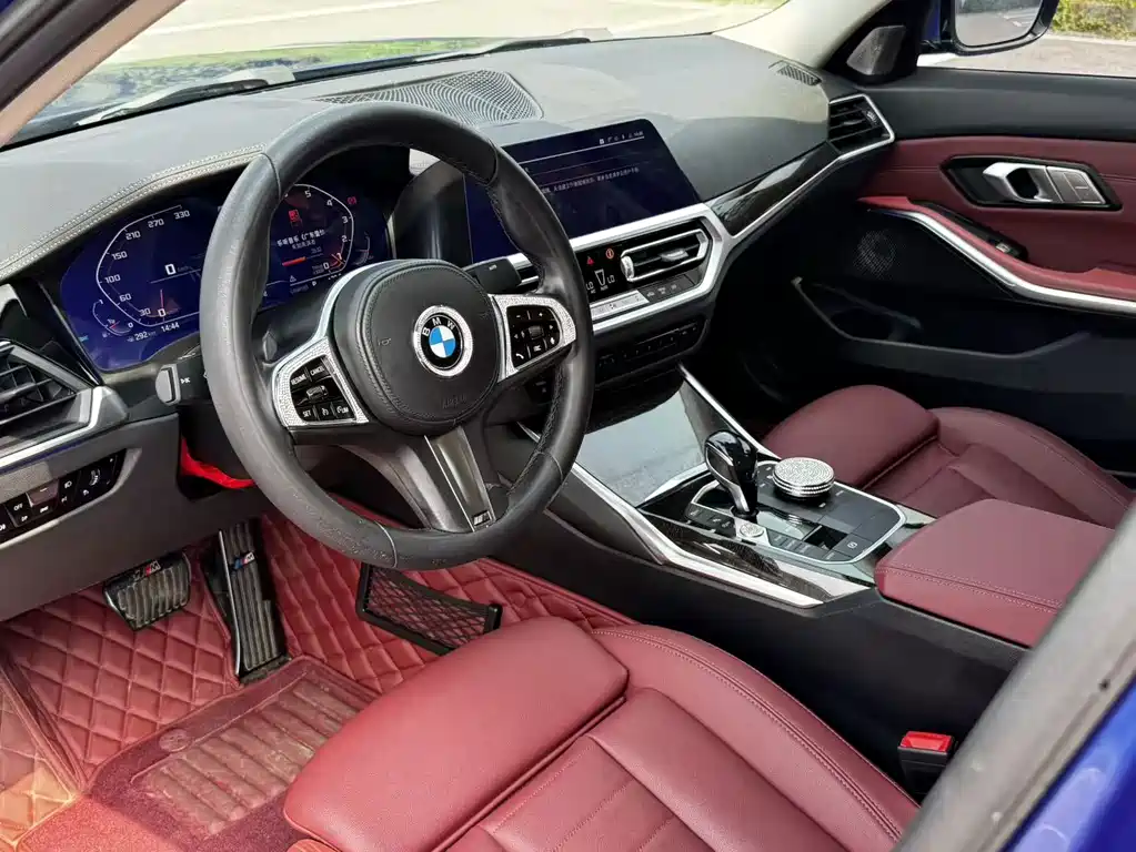 BMW 3 Series 2021 — фото 11