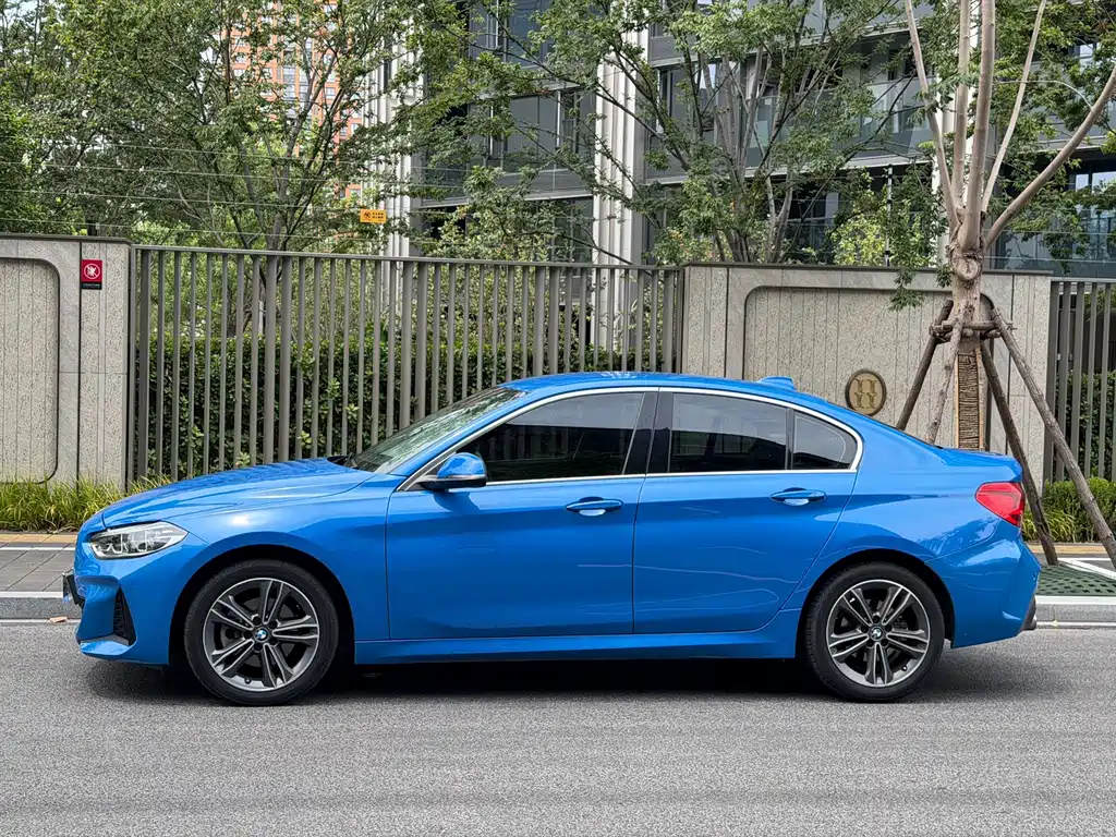 BMW 1 Series 2021