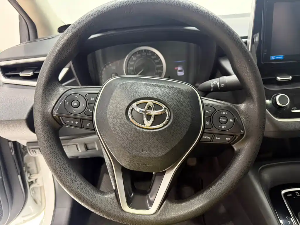 Toyota Corolla 2022 — фото 15