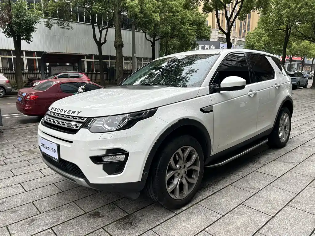 Land Rover Discovery Sport 2019 — фото 1