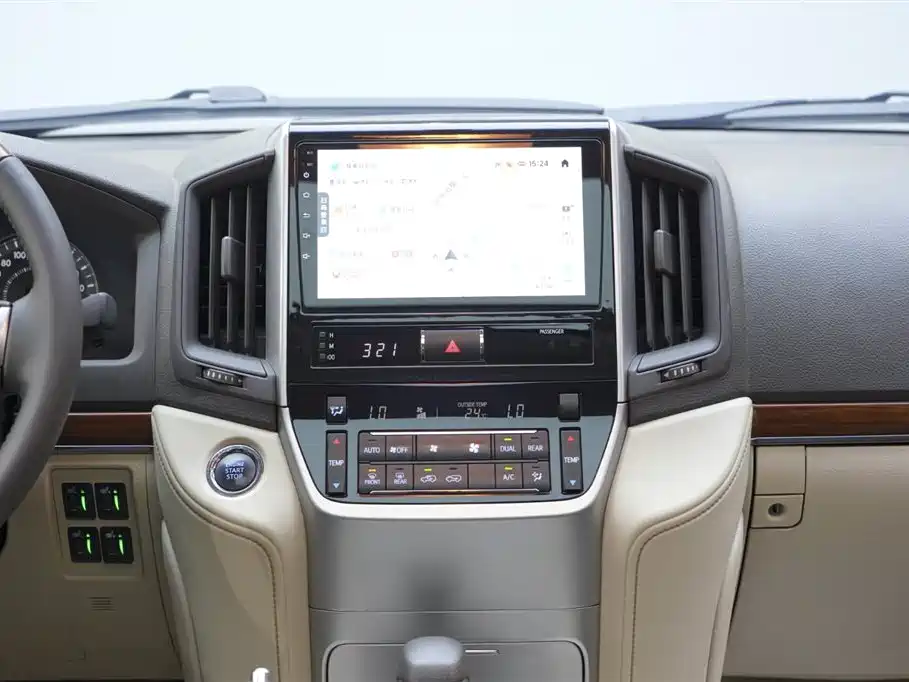 Toyota Land Cruiser 2019 — фото 22