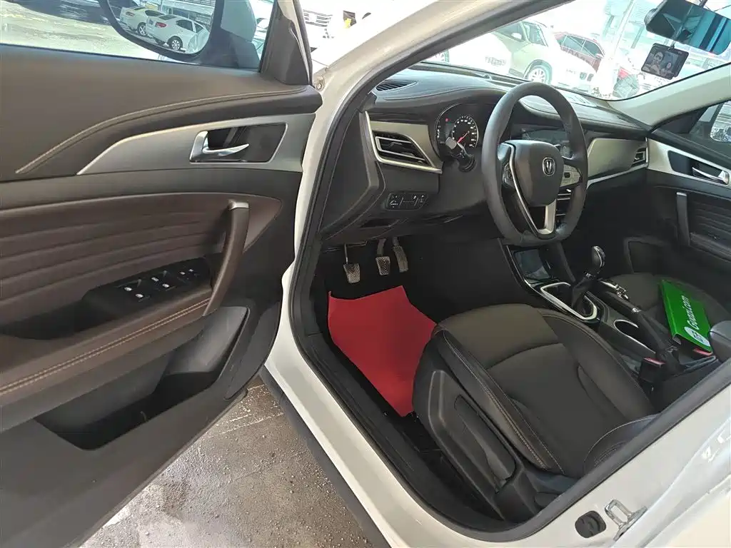 Changan CS35PLUS 2020 — фото 16