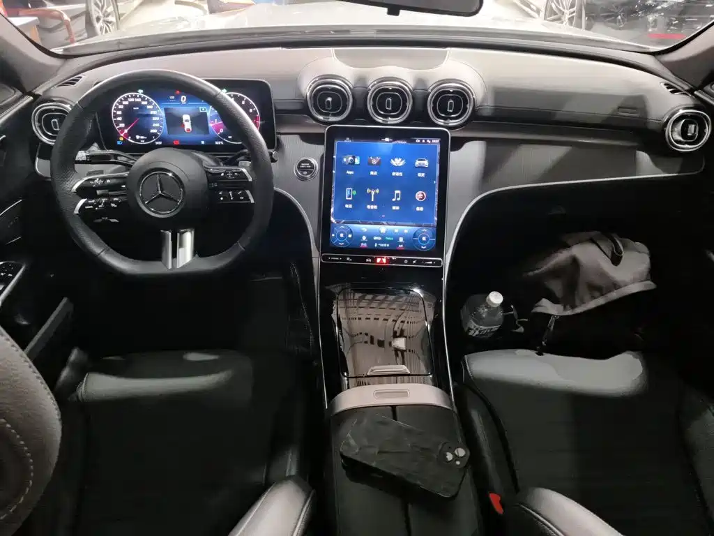Mercedes-Benz C-Class 2023