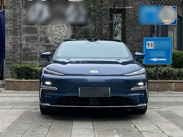 Geely Galaxy Starshine 8 2025
