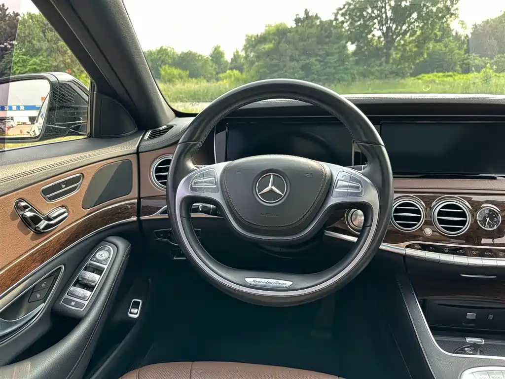 Mercedes-Benz S-Class 2016 — фото 19
