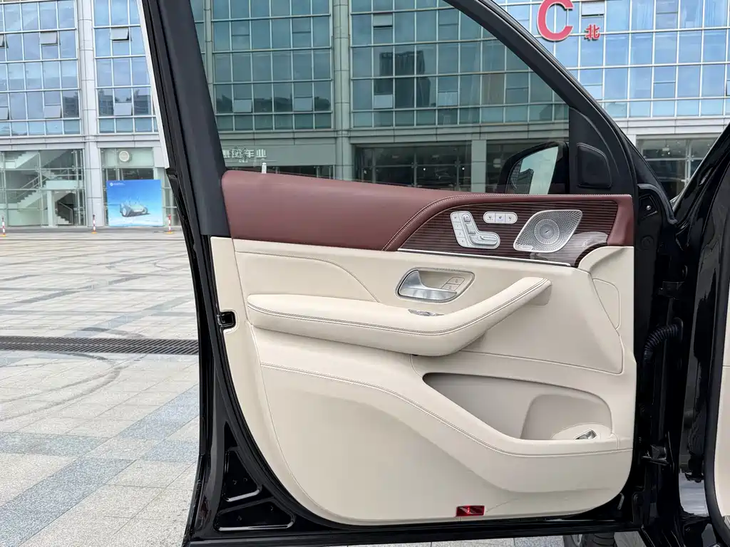 Mercedes-Benz GLS 2022 — фото 10