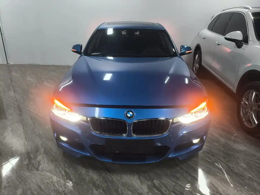 BMW 3 Series 2017 — фото 19