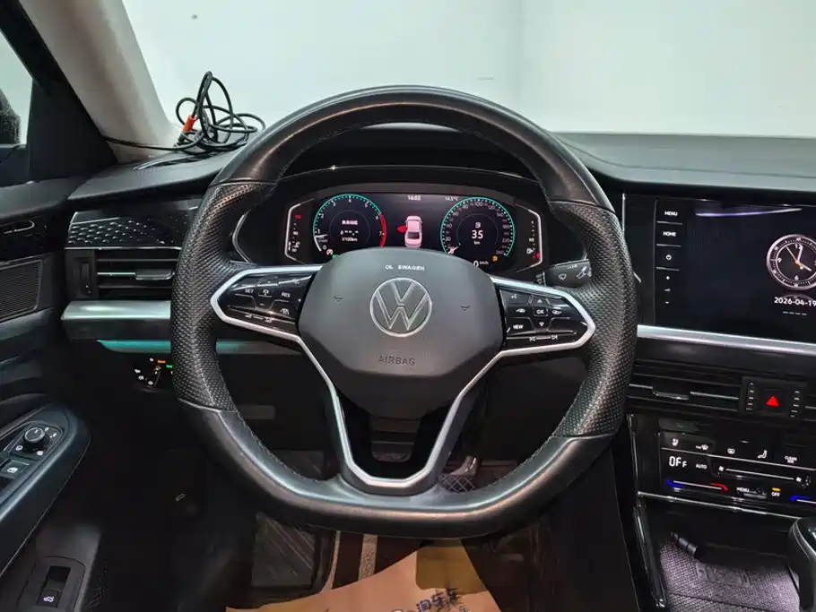 Volkswagen Passat 2021 — фото 15
