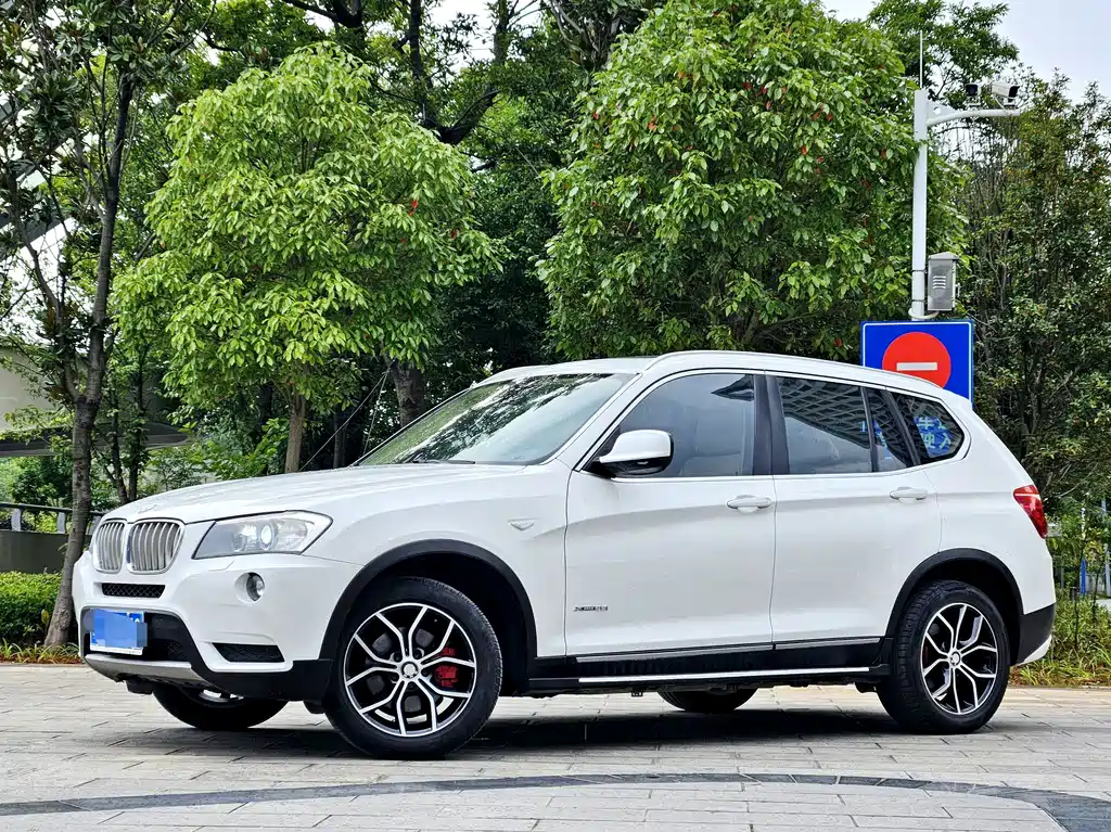 BMW X3 2012