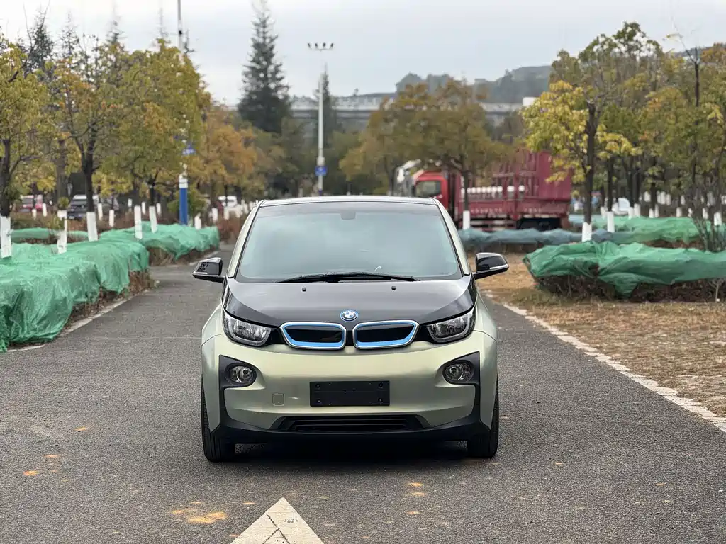 BMW i3 2016 — фото 2