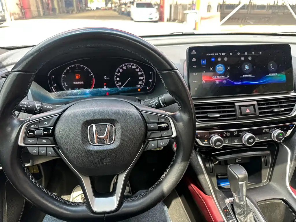 Honda Inspire 2022 — фото 16