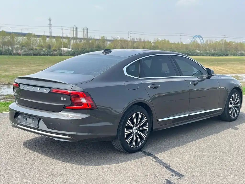 Volvo S90 2021 — фото 16